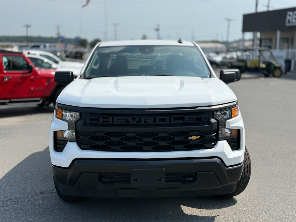 Used 2025 Chevrolet Silverado 1500 W/T w/ WT Value Package AWD/4WD image 2