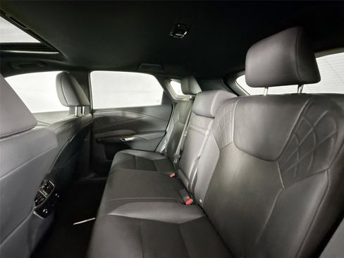Used 2023 Lexus RX 350 Premium w/ Accessory Package AWD/4WD image 28