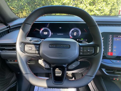 Used 2025 Dodge Charger Scat Pack w/ Track Pack image 16