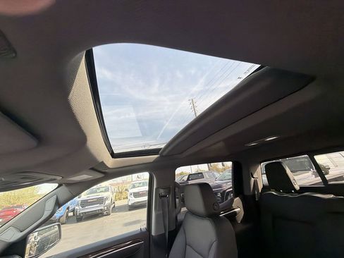 New 2026 GMC Sierra 1500 Elevation w/ Elevation Premium Package AWD/4WD image 28