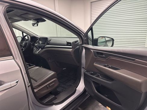 Used 2020 Honda Odyssey EX-L image 8