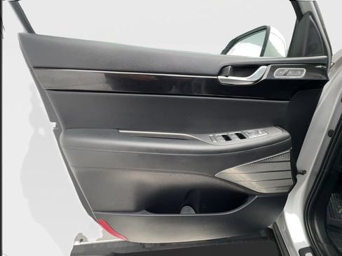 Used 2022 Hyundai Palisade Limited FWD image 24