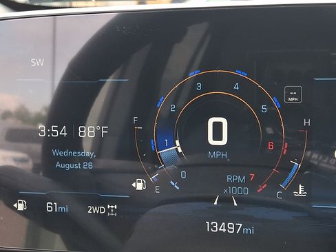 Used 2025 Chevrolet Equinox LT AWD/4WD image 25
