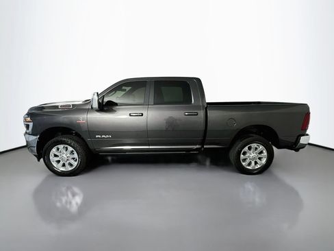 Used 2026 RAM 3500 Laramie AWD/4WD image 4