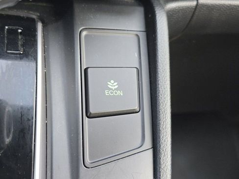 Used 2018 Honda CR-V EX-L image 10