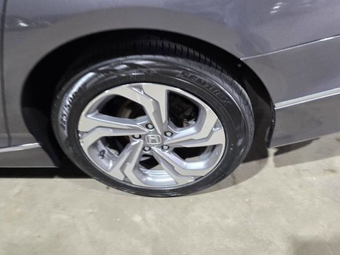 Used 2018 Honda Accord EX-L image 22