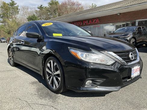 Used 2016 Nissan Altima 2.5 SR FWD image 3