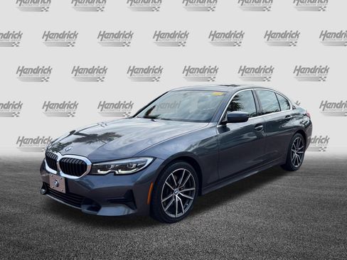 Used 2019 BMW 330i xDrive Sedan w/ Premium Package AWD/4WD image 5