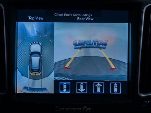 Used 2018 Maserati Levante S GranSport image 49