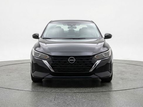 Used 2025 Nissan Sentra SV FWD image 2