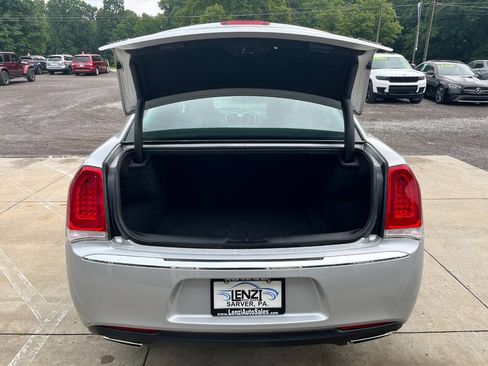 Used 2020 Chrysler 300 Touring L w/ Value Package AWD/4WD image 17
