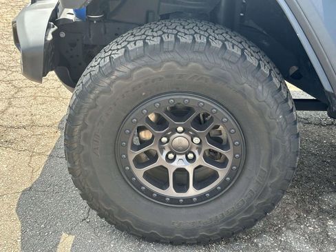 Used 2022 Jeep Wrangler Unlimited Sport AWD/4WD image 9