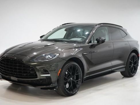 Used 2025 Aston Martin DBX 707 AWD/4WD image 3