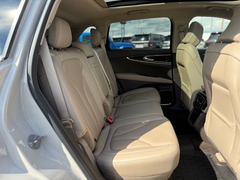 Used 2022 Lincoln Nautilus Reserve w/ Equipment Group 201A image 23