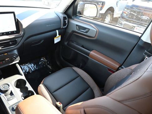 New 2026 Ford Bronco Sport Outer Banks w/ Outer Banks Tech Package+ image 31