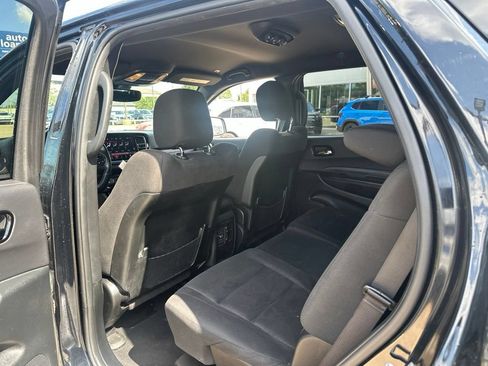Used 2023 Dodge Durango GT RWD image 14