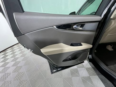 Certified 2022 Lincoln Nautilus FWD image 26