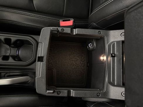 Used 2021 Jeep Wrangler Unlimited Sahara w/ Uconnect 4C Nav & Sound Group image 51