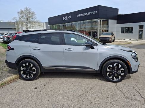 Certified 2023 Kia Sportage X-Line w/ X-Line Premium Package image 7