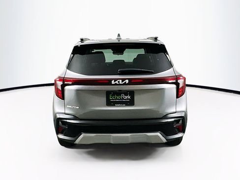 Used 2025 Kia Seltos S image 7