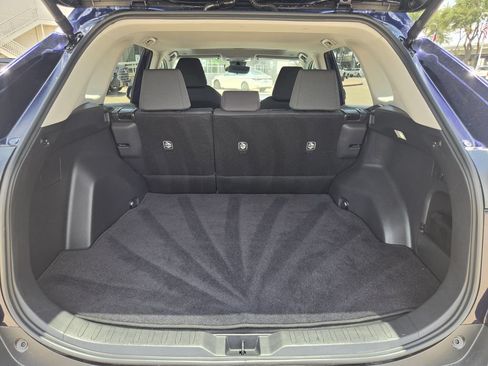 Used 2025 Toyota RAV4 XLE w/ Convenience Package FWD image 30