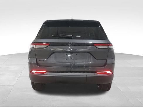 New 2026 Jeep Grand Cherokee Altitude AWD/4WD image 7