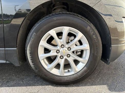 Used 2019 Chevrolet Equinox LT FWD image 12