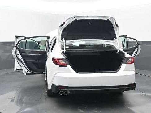 New 2026 Toyota Camry SE FWD image 34
