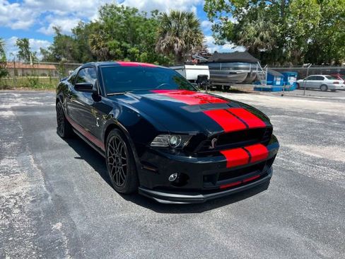Used 2013 Ford Mustang Shelby GT500 RWD image 78