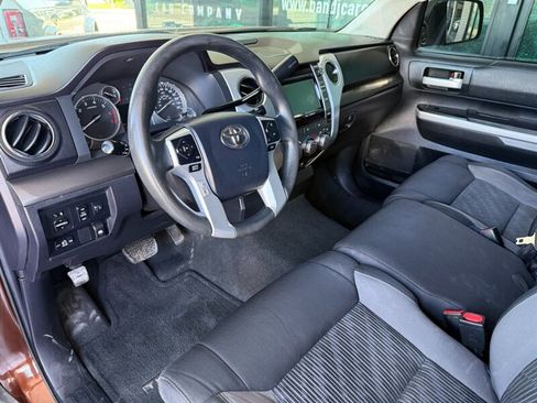 Used 2017 Toyota Tundra SR5 RWD image 15