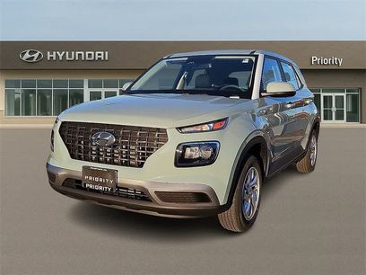 New 2026 Hyundai Venue SE