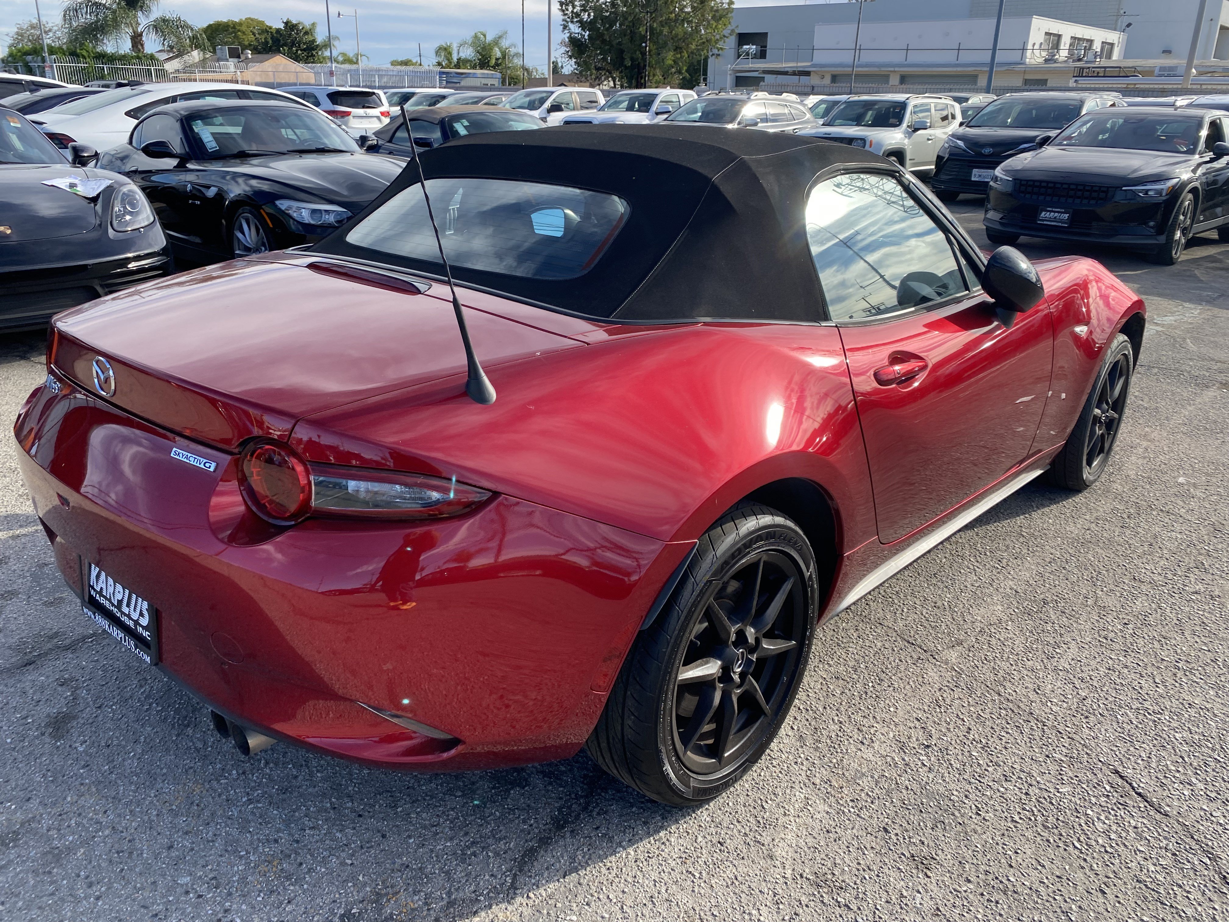 Used 2023 MAZDA MX-5 Miata Sport RWD image 11
