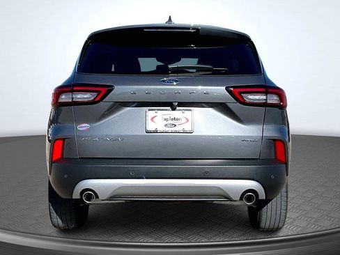 Used 2024 Ford Escape Platinum image 4