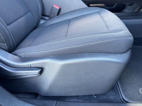 Used 2026 Chevrolet Equinox EV LT image 23