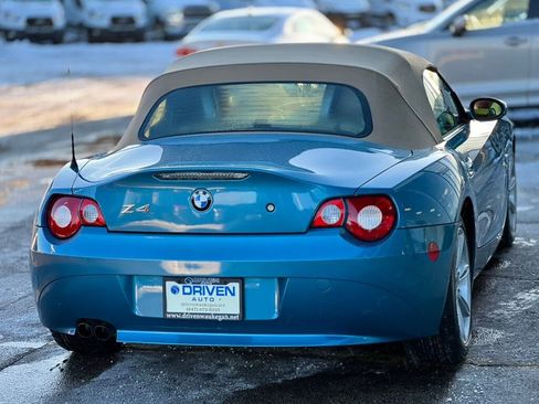 Used 2005 BMW Z4 3.0i image 6