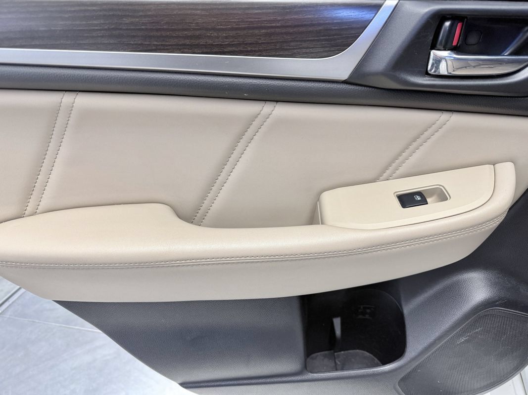 Used 2018 Subaru Legacy 2.5i Limited AWD/4WD image 17