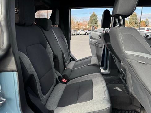 Used 2022 Ford Bronco Big Bend image 31