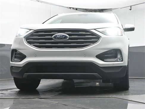 Used 2021 Ford Edge Titanium image 33