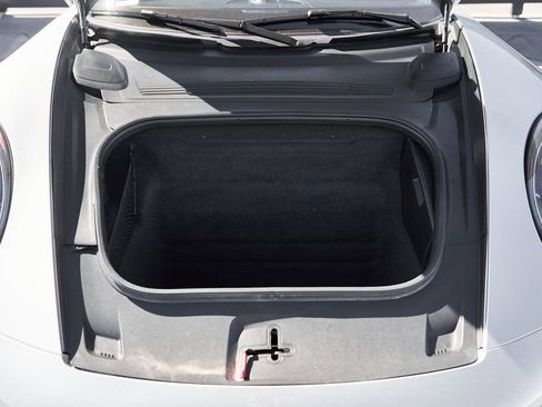 Used 2024 Porsche 911 Carrera GTS w/ Premium Package image 15