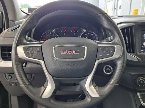 Used 2024 GMC Terrain SLE AWD/4WD image 10