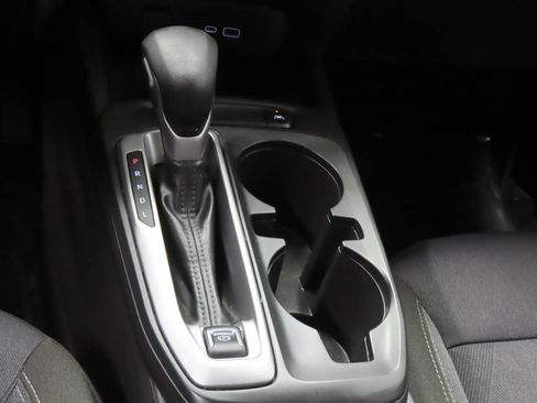 Used 2025 Chevrolet Trax LS FWD image 9
