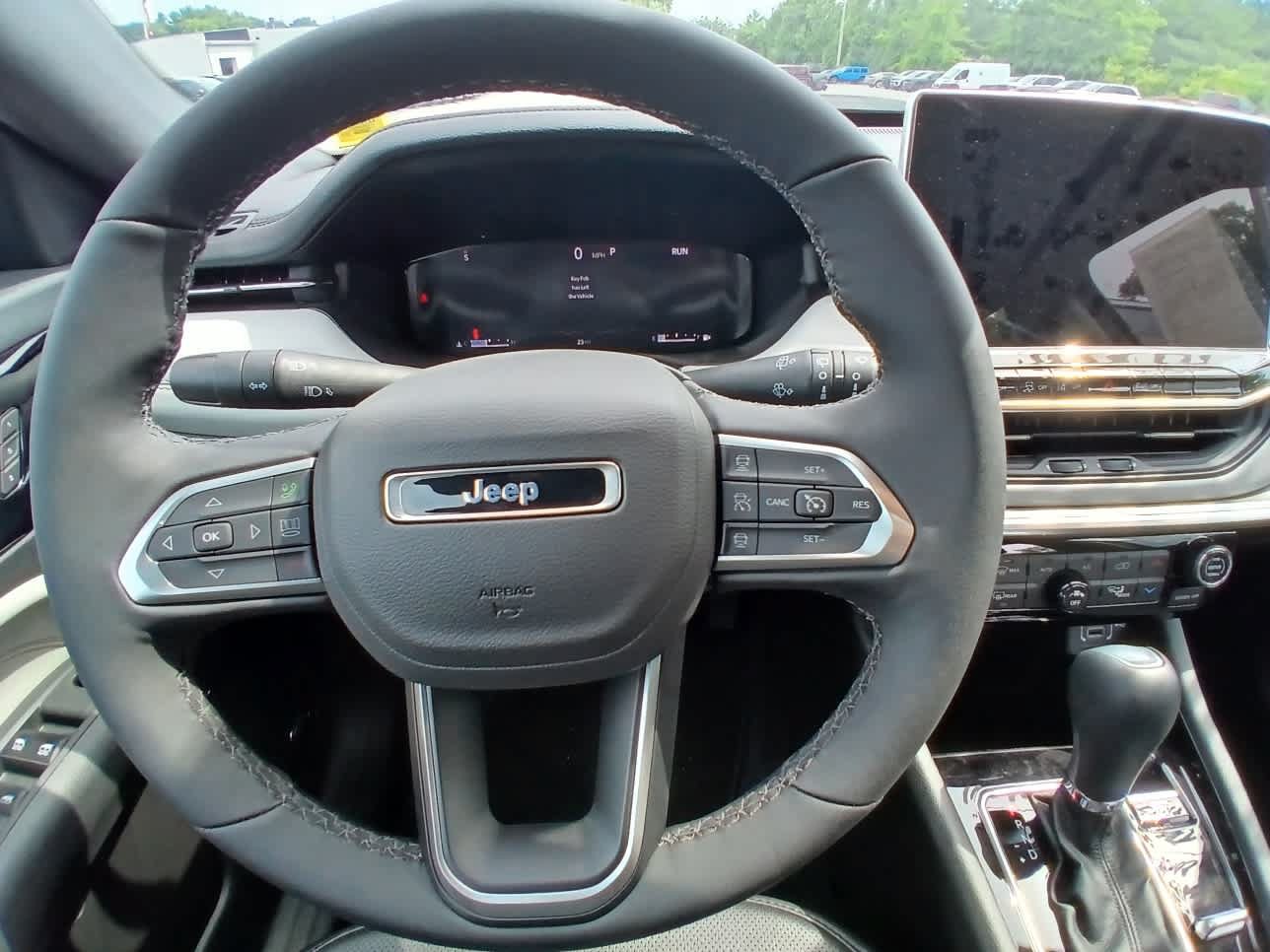 New 2025 Jeep Compass Limited w/ Elite Group AWD/4WD image 20