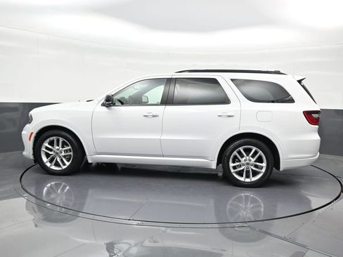 Used 2024 Dodge Durango GT RWD image 2