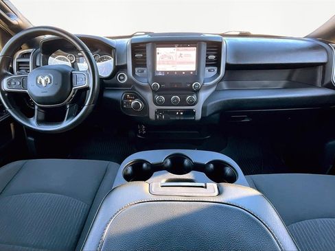 Used 2024 RAM 2500 Tradesman w/ Chrome Appearance Group image 16