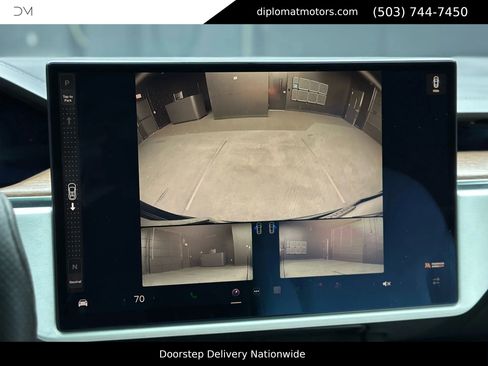 Used 2022 Tesla Model X image 29