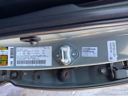 Used 2023 Toyota Tacoma TRD Off-Road image 20