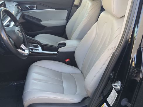 Used 2024 Acura Integra image 16