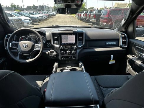 New 2026 RAM 1500 Big Horn AWD/4WD image 37