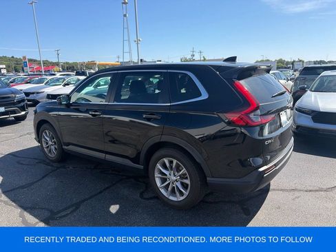 Used 2025 Honda CR-V EX-L image 2