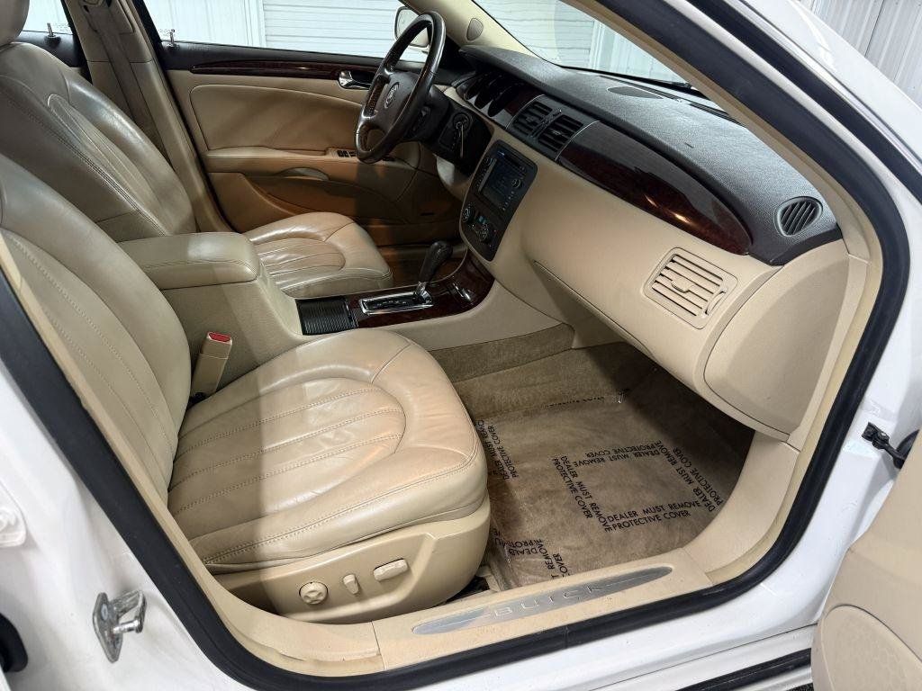 Used 2010 Buick Lucerne CXL FWD image 31